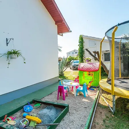 For Families With Children Sabunike, Zadar - 20828 Apartment